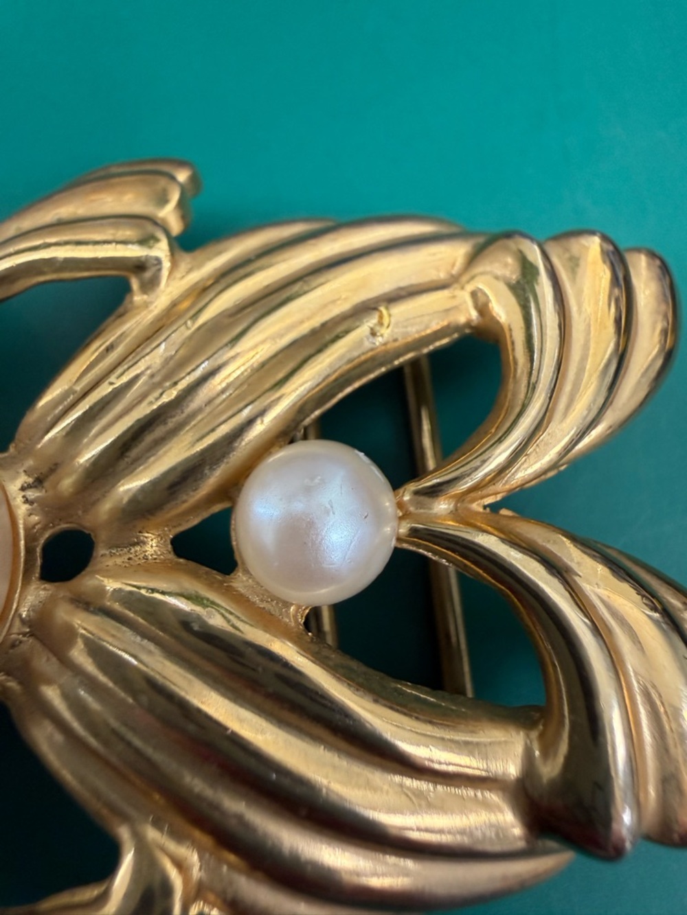 Vintage Mimi Di N Belt Buckle Gold Tone with Pearls Rare Signed 1987 - Picture 7 of 11